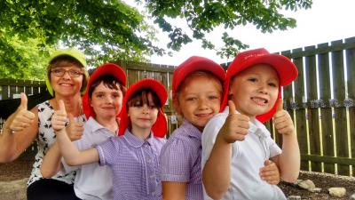 children with york against cancer sunhats
