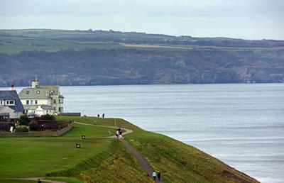 Whitby Apartment Sea View