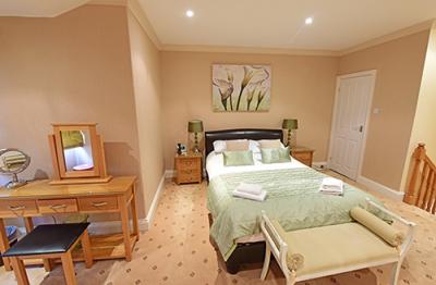 whitby apartment bedroom