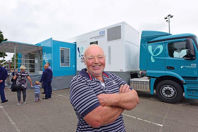 Rob Holtby at the launch of our Mobile Chemotherapy Unit Rob Holtby at the launch of our Mobile Chemotherapy Unit